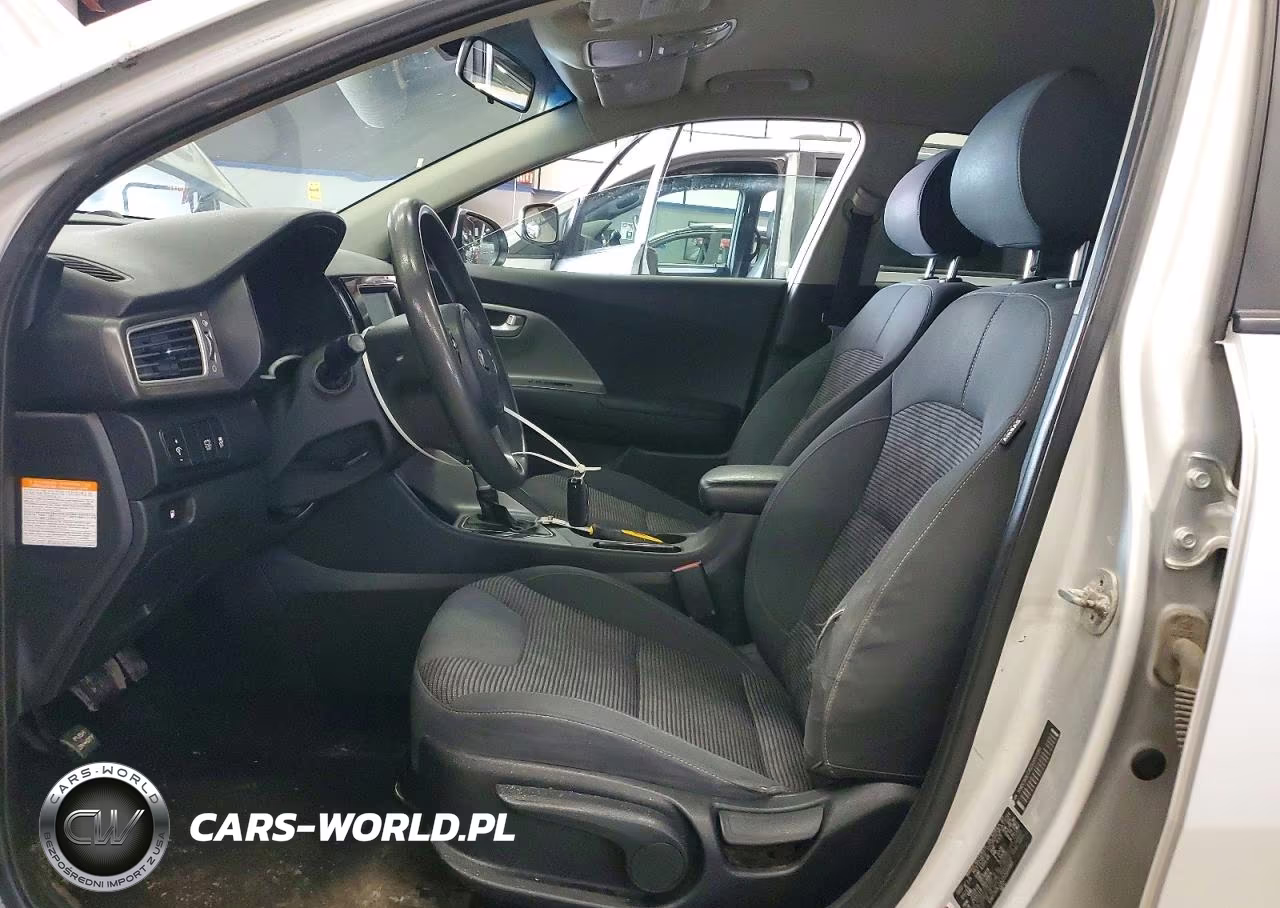 2018 Kia Niro Lx VIN:KNDCB3LC8J5200580 - 7