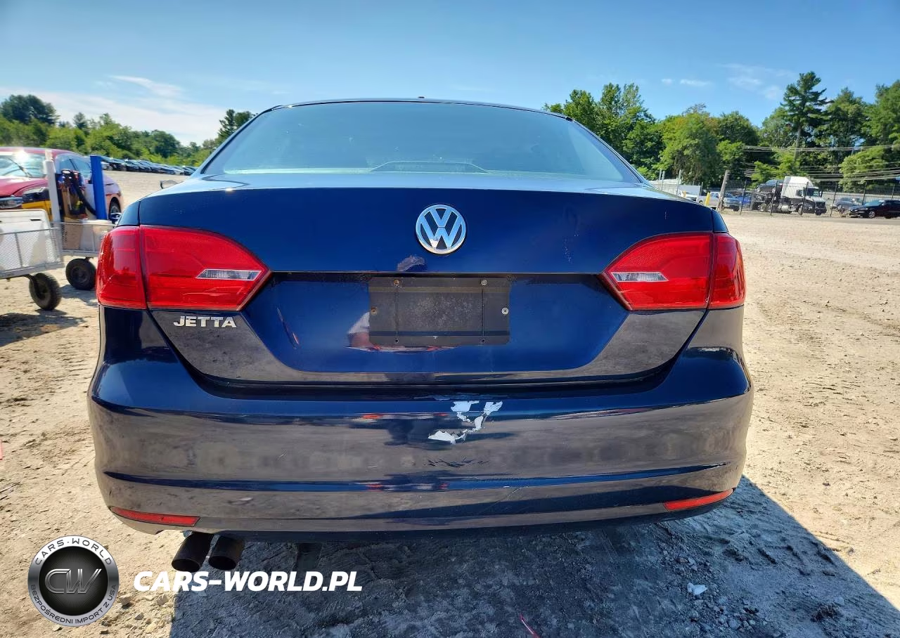 2012 Volkswagen Jetta Base VIN:3VW2K7AJ8CM373210 - 6