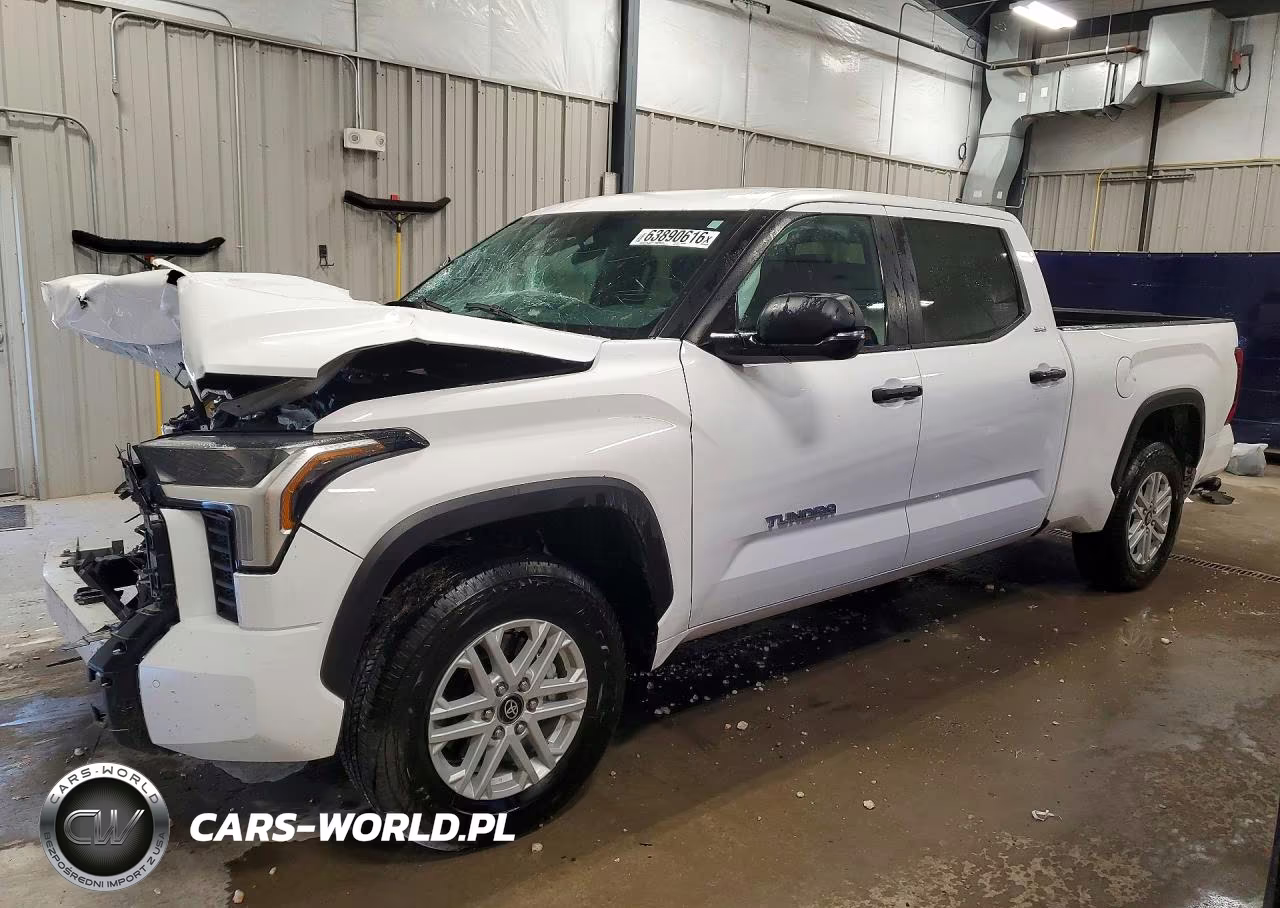 2026 Toyota Tundra Crewmax Sr5