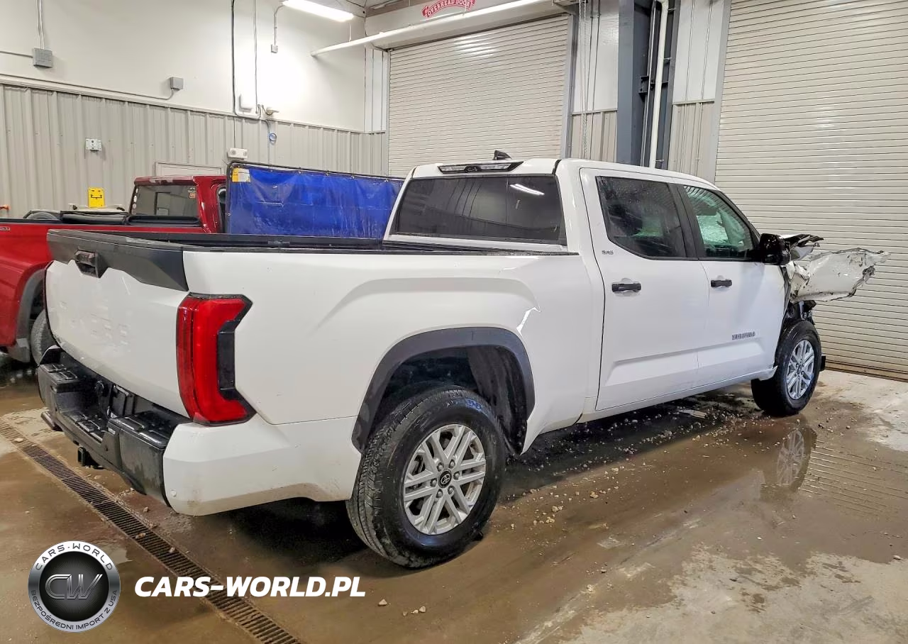 2026 Toyota Tundra Crewmax Sr5 VIN:5TFLA5EC7TX055356 - 3