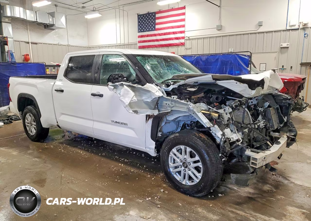 2026 Toyota Tundra Crewmax Sr5 VIN:5TFLA5EC7TX055356 - 4