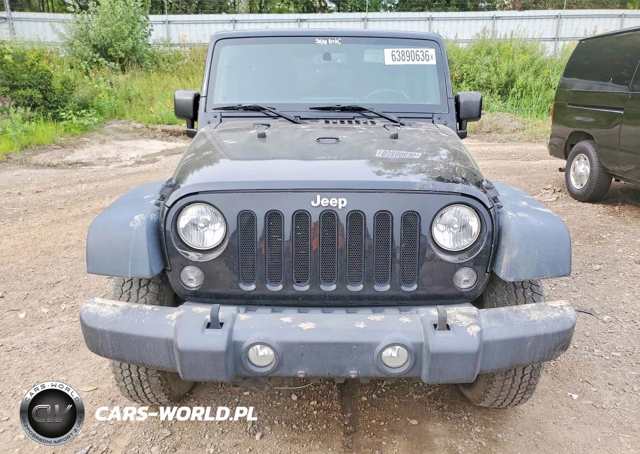 2015 Jeep Wrangler Unlimited Sport VIN:1C4BJWDG4FL588766 - 5