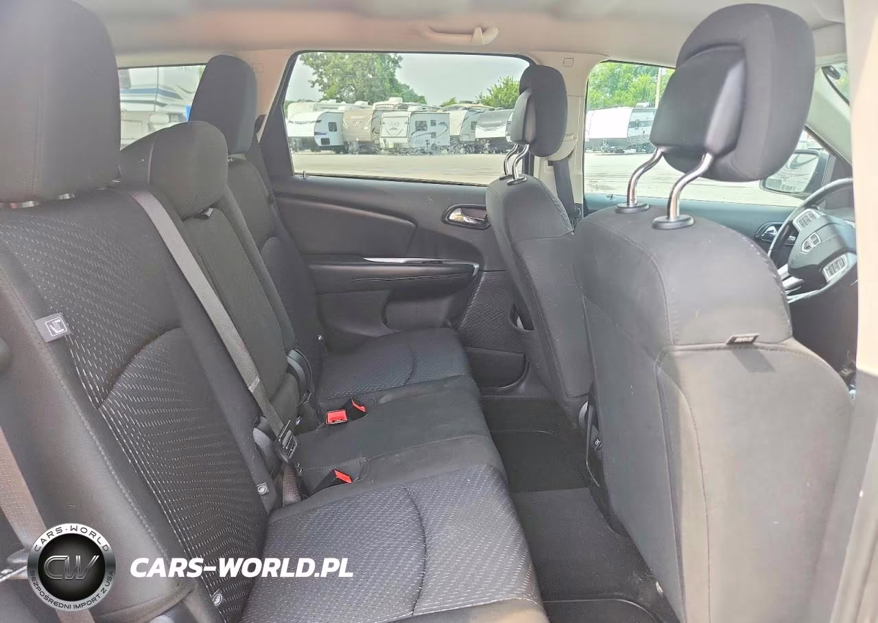 2018 Dodge Journey Se VIN:3C4PDCAB6JT347499 - 11
