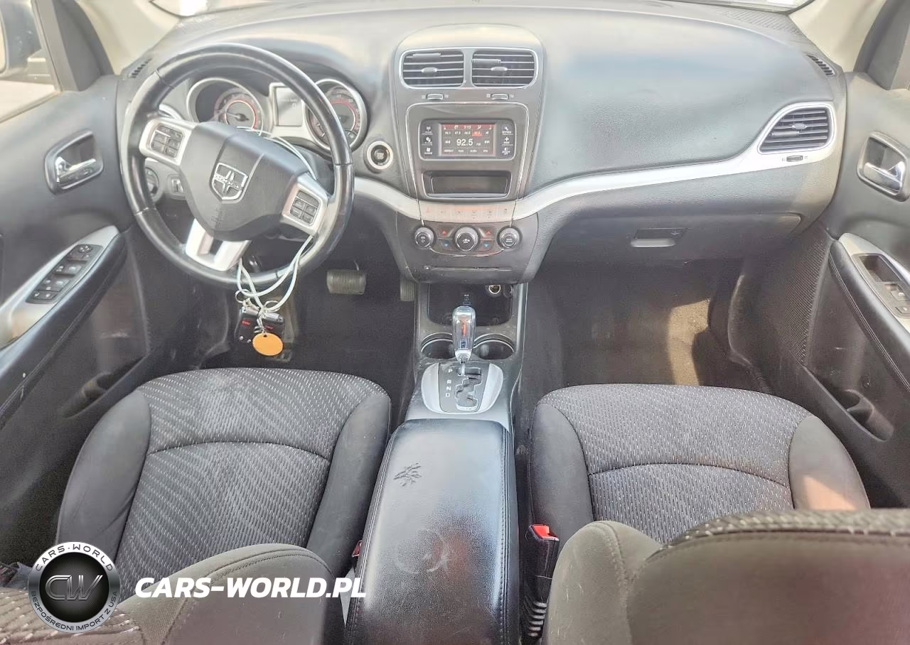 2018 Dodge Journey Se VIN:3C4PDCAB6JT347499 - 8