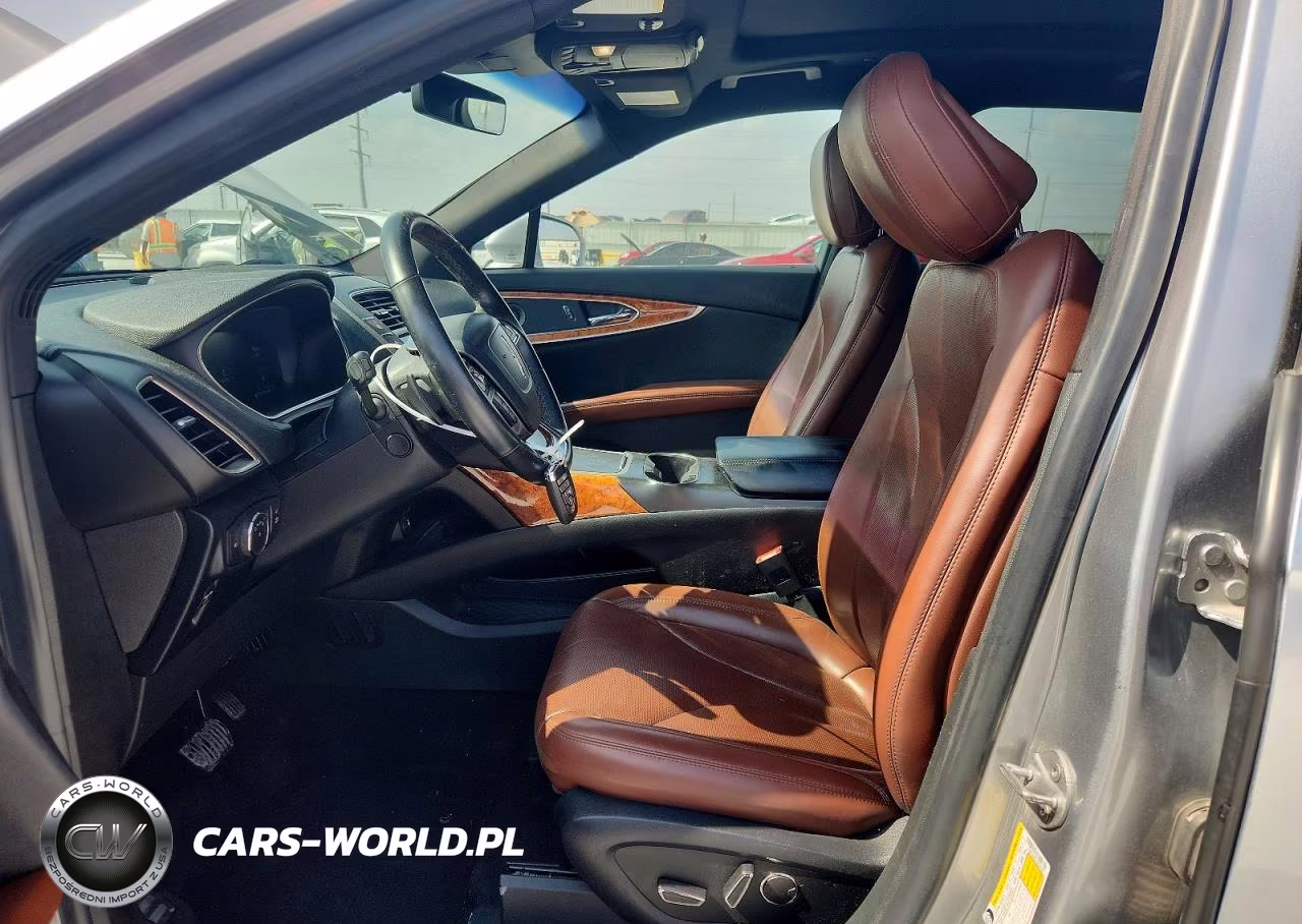 2020 Lincoln Nautilus Reserve VIN:2LMPJ6K9XLBL04367 - 7