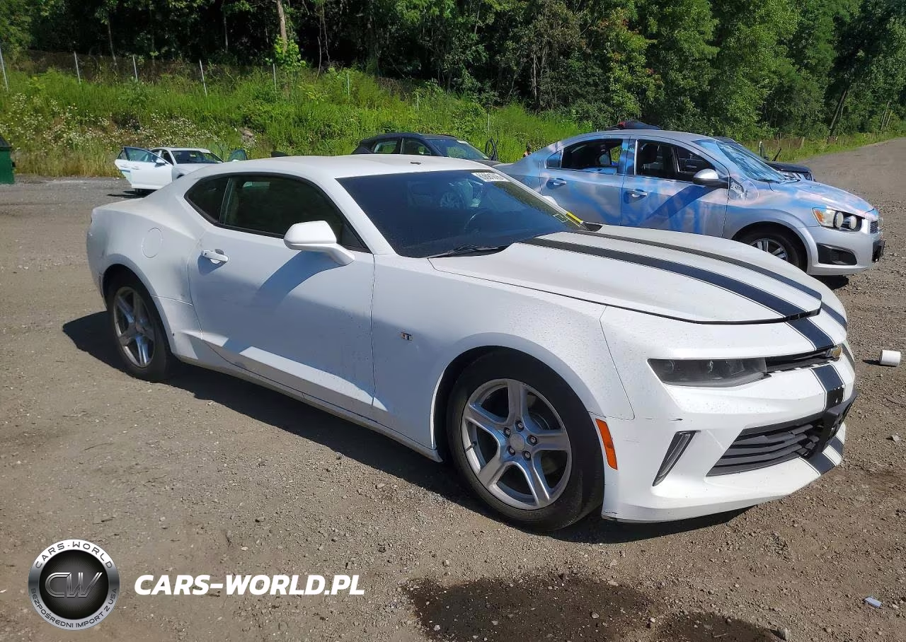 2017 Chevrolet Camaro Lt VIN:1G1FB1RS0H0190451 - 4