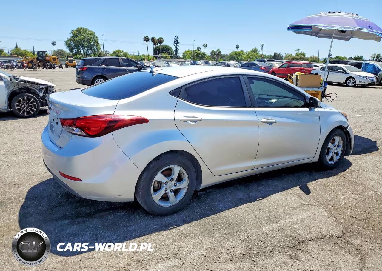 2015 Hyundai Elantra Se VIN:5NPDH4AE2FH642615 - 3