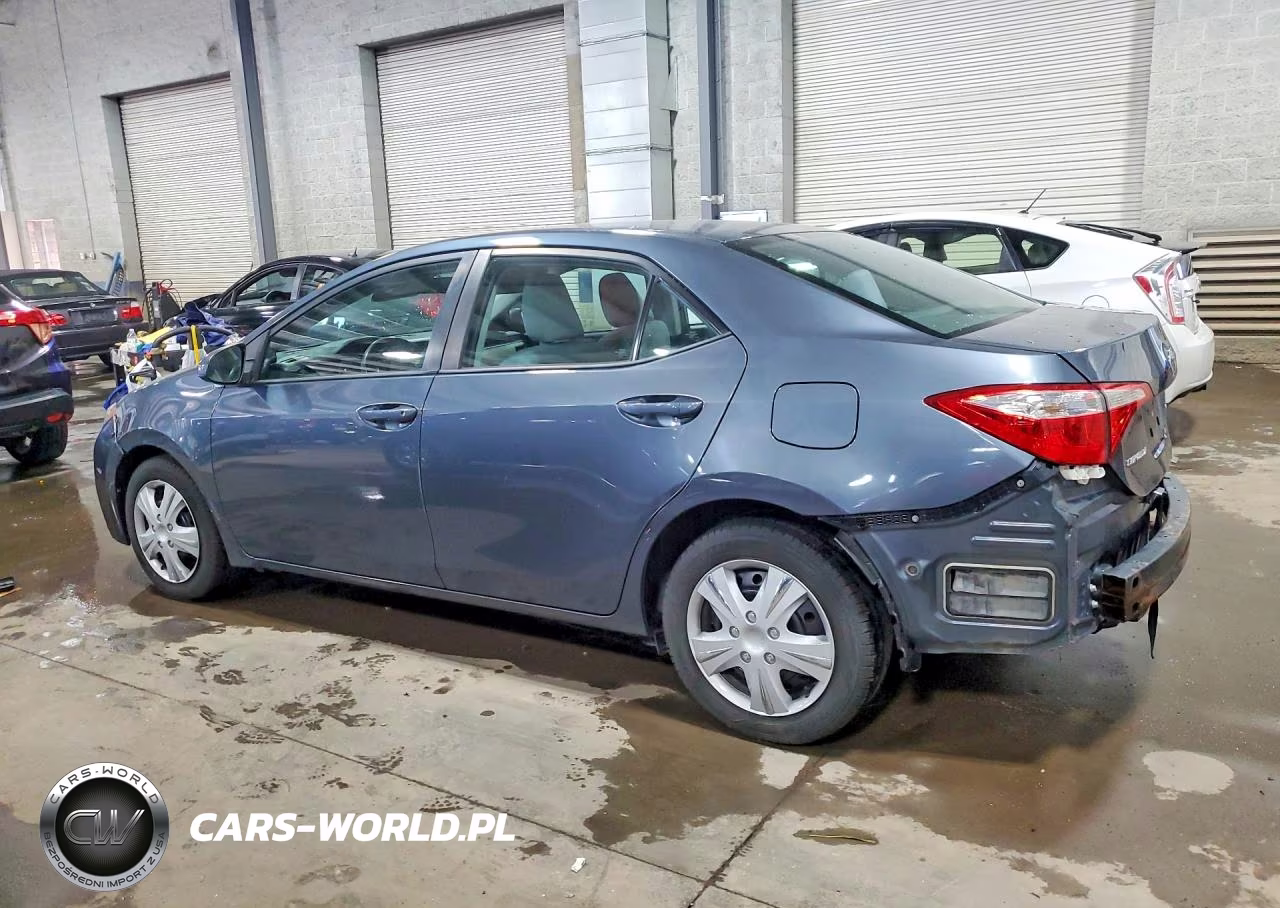 2015 Toyota Corolla Le VIN:2T1BURHE2FC464567 - 2