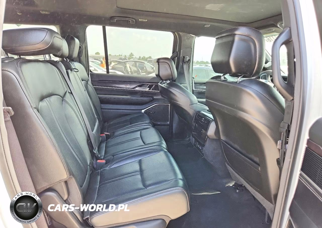 2023 Jeep Wagoneer Series I VIN:1C4SJVAP5PS570993 - 11
