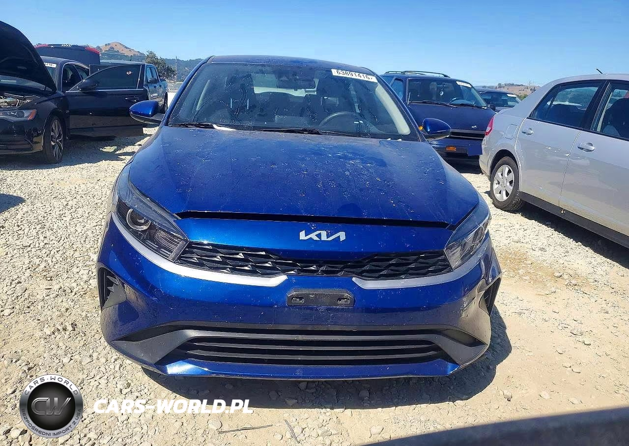 2023 Kia Forte Lxs VIN:3KPF24AD5PE620888 - 5