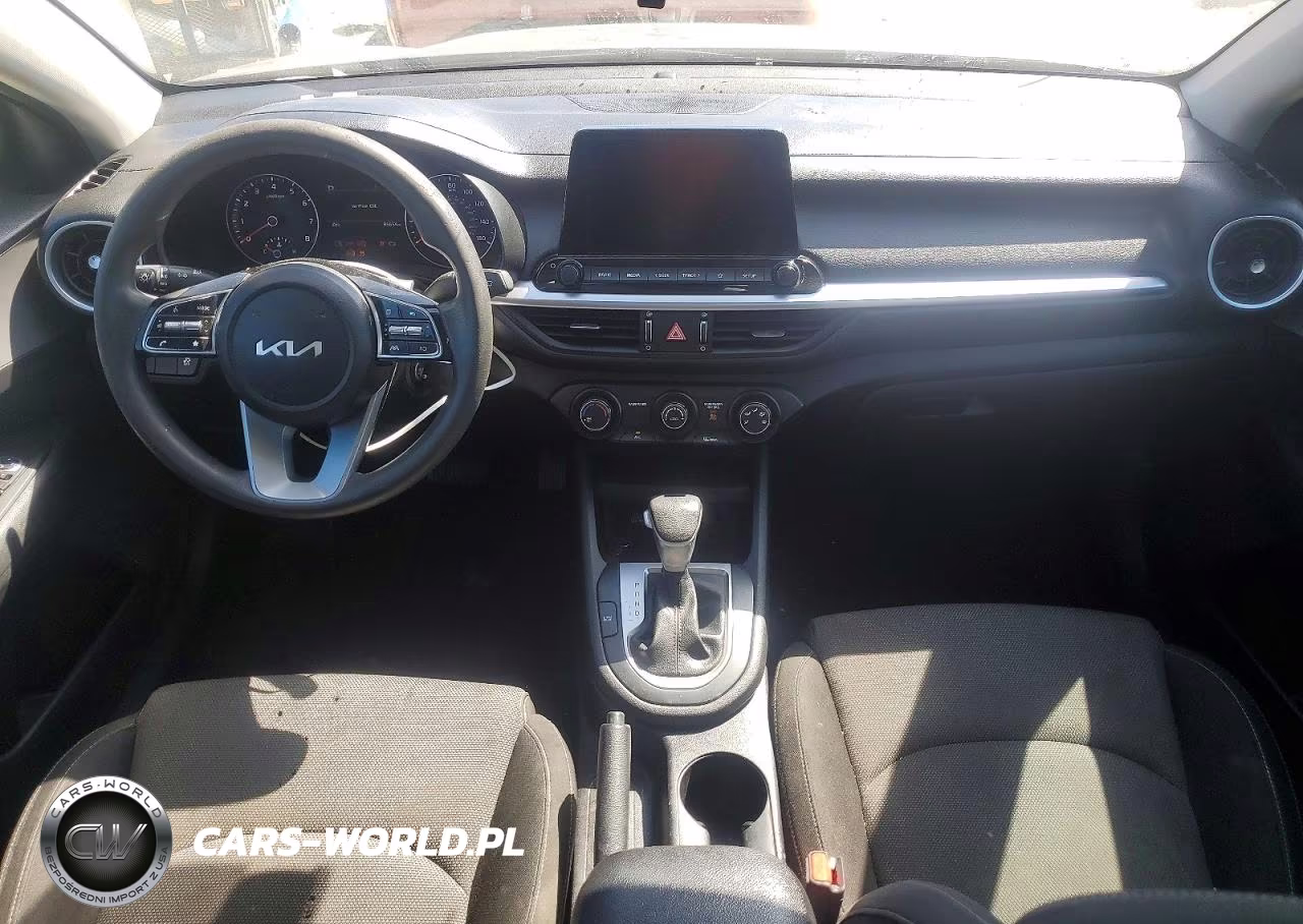 2023 Kia Forte Lxs VIN:3KPF24AD5PE620888 - 8