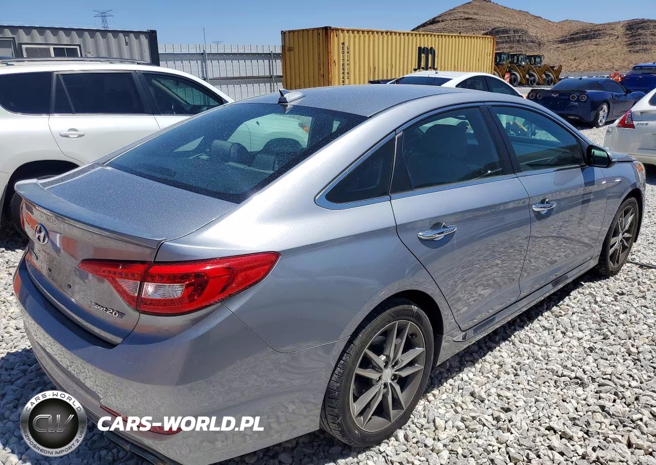 2016 Hyundai Sonata Sport 2.0T VIN:5NPE34AB3GH407912 - 3