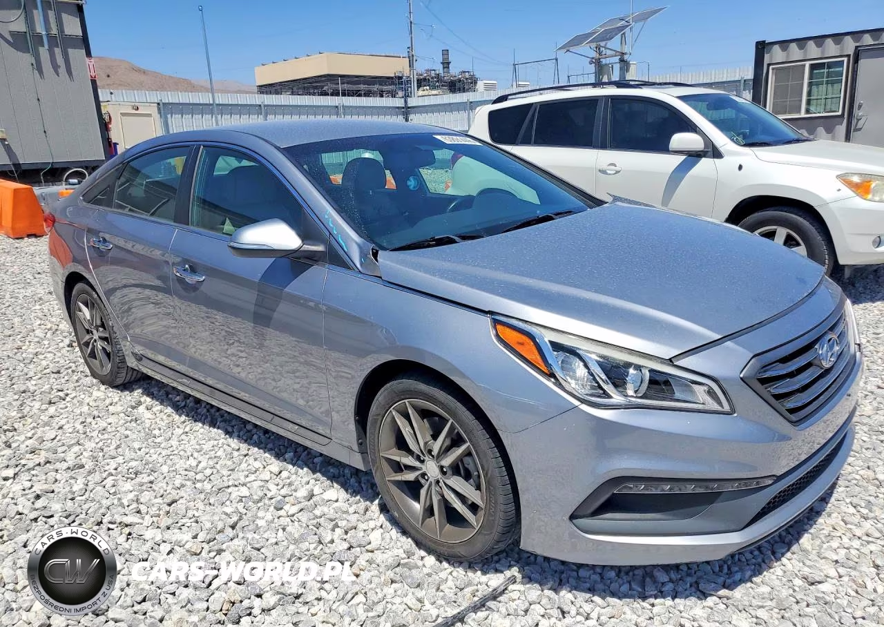 2016 Hyundai Sonata Sport 2.0T VIN:5NPE34AB3GH407912 - 4