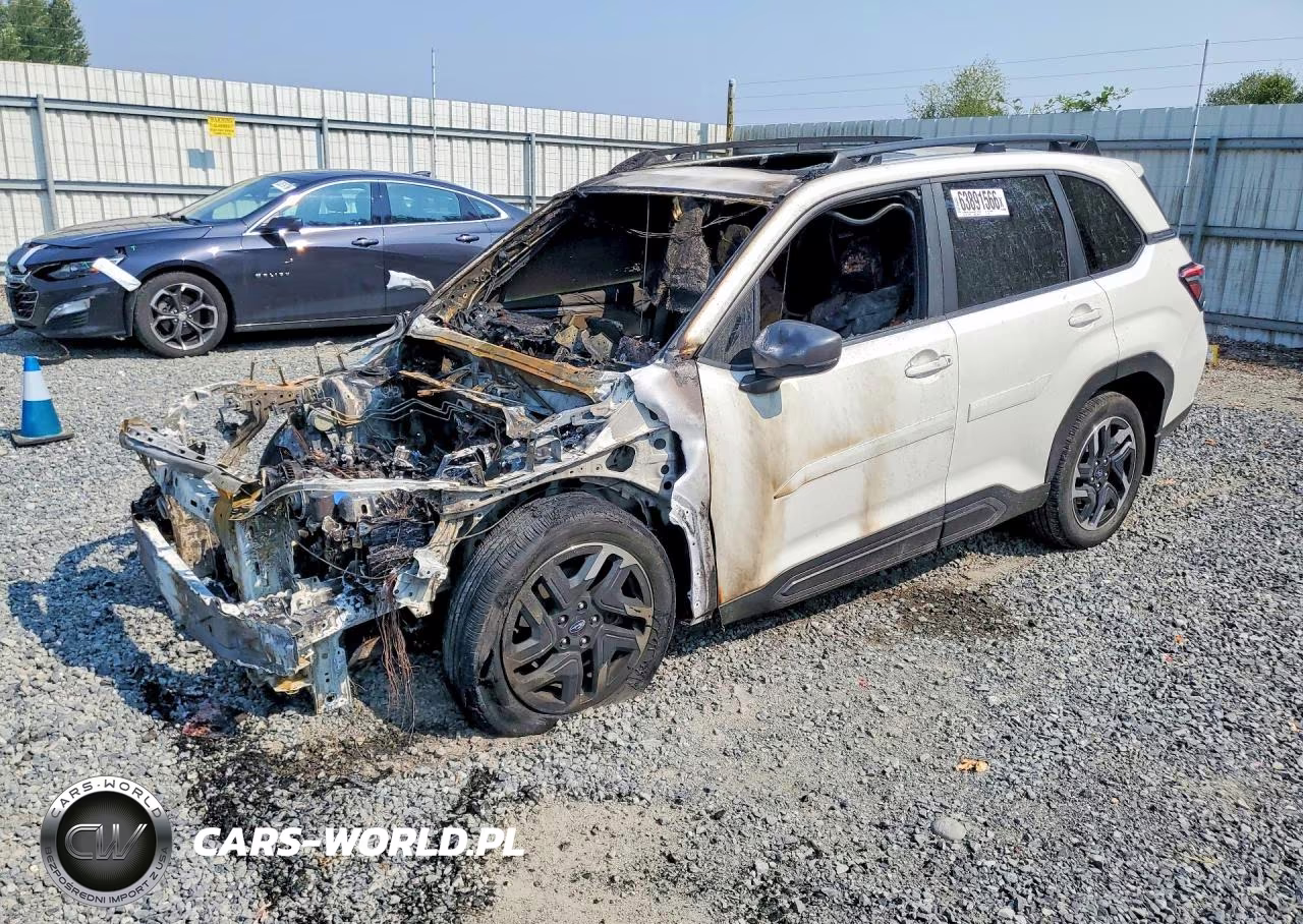 2025 Subaru Forester Limited VIN:JF2SLDRC2SH512904 - 1
