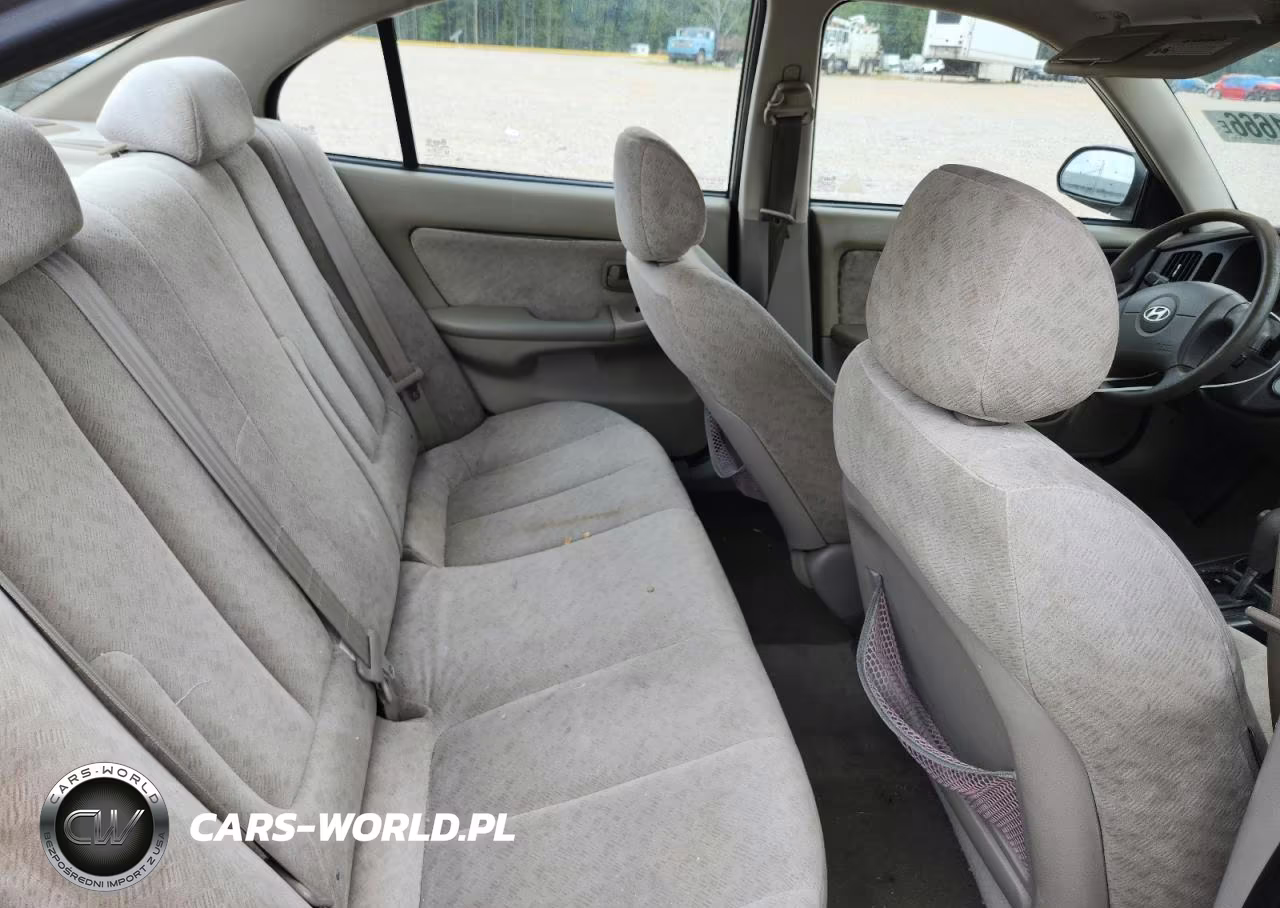 2006 Hyundai Elantra Gls VIN:KMHDN46D86U375989 - 10