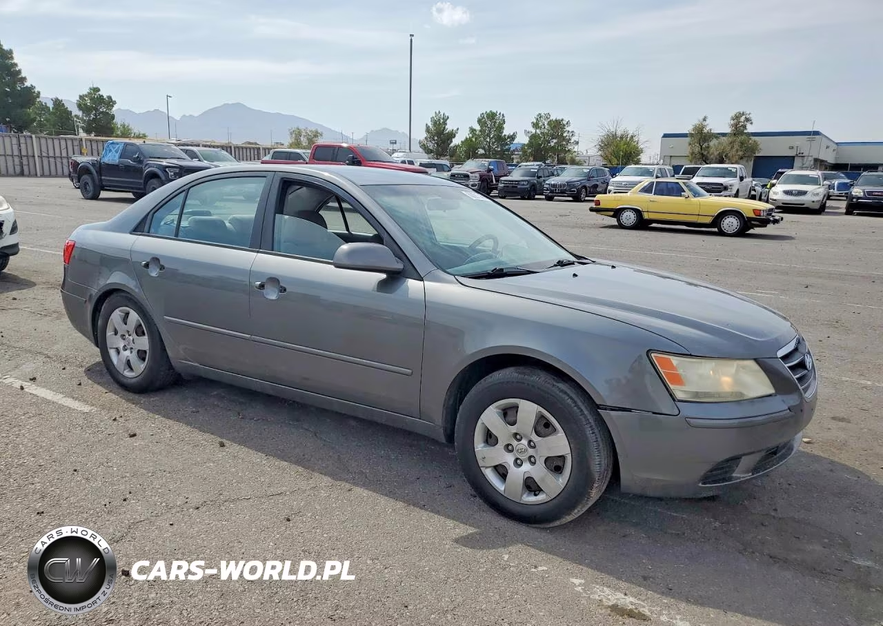 2010 Hyundai Sonata Gls VIN:5NPET4AC2AH610385 - 4