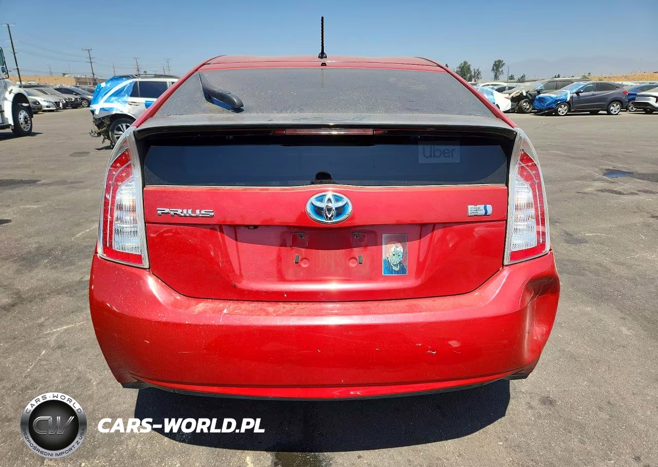 2015 Toyota Prius Two VIN:JTDKN3DU5F0463169 - 6