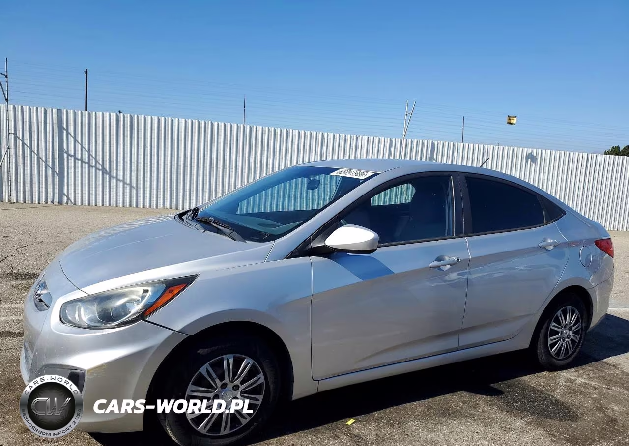 2012 Hyundai Accent Gls