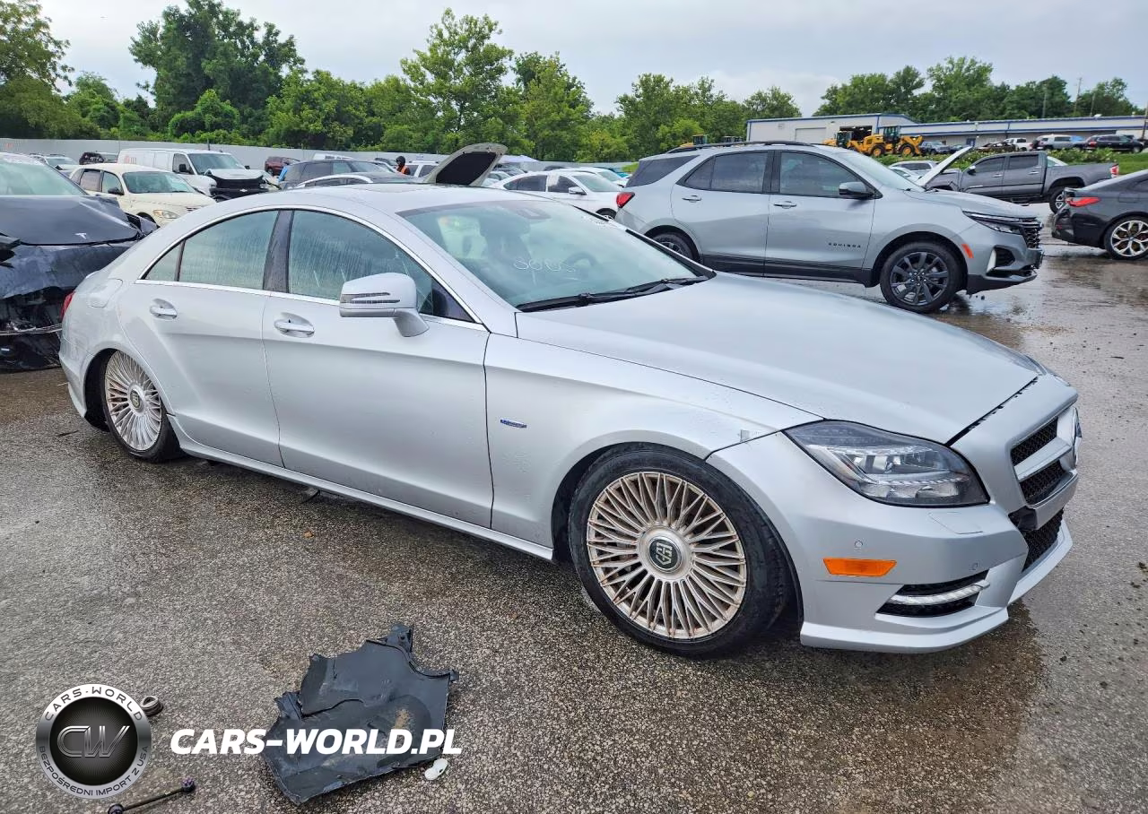 2012 Mercedes-Benz Cls VIN:WDDLJ9BB7CA046619 - 4
