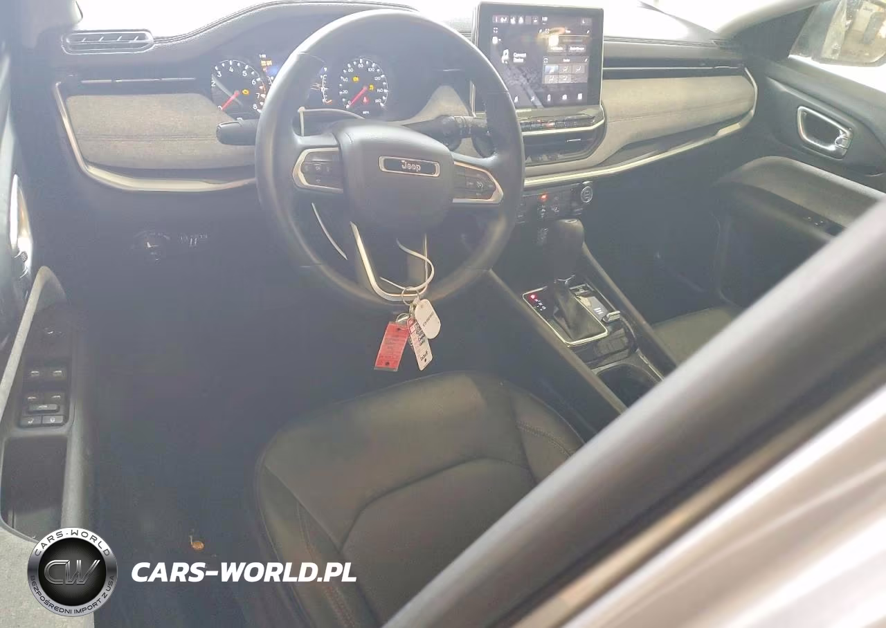 2022 Jeep Compass Latitude Lux VIN:3C4NJDFB2NT208202 - 8