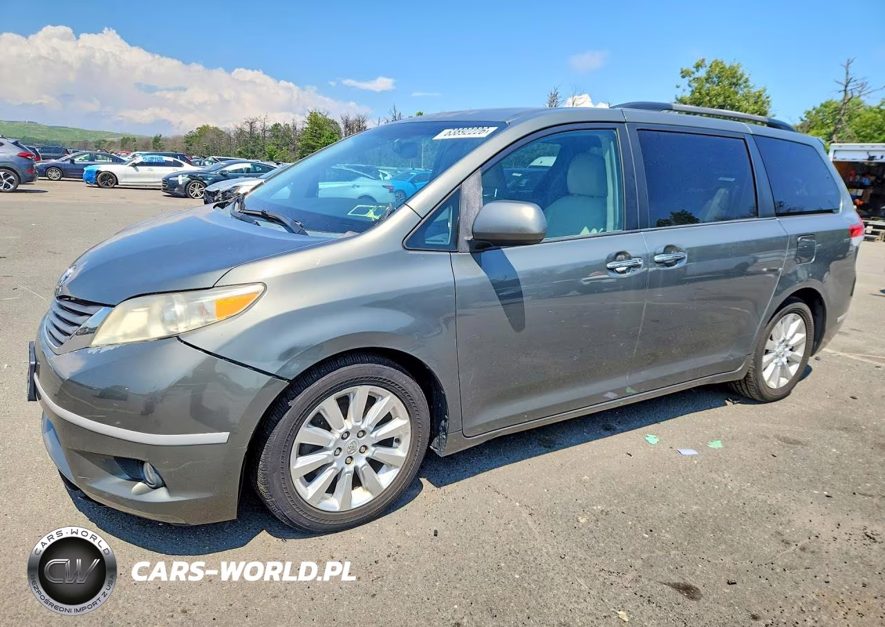 2011 Toyota Sienna Xle 7-Passenger