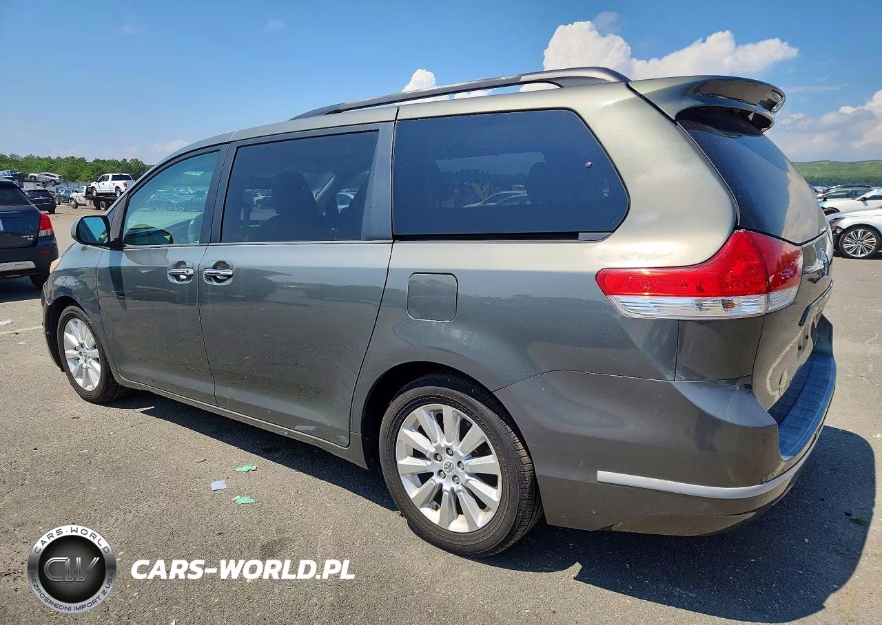 2011 Toyota Sienna Xle 7-Passenger VIN:5TDDK3DC2BS010014 - 2