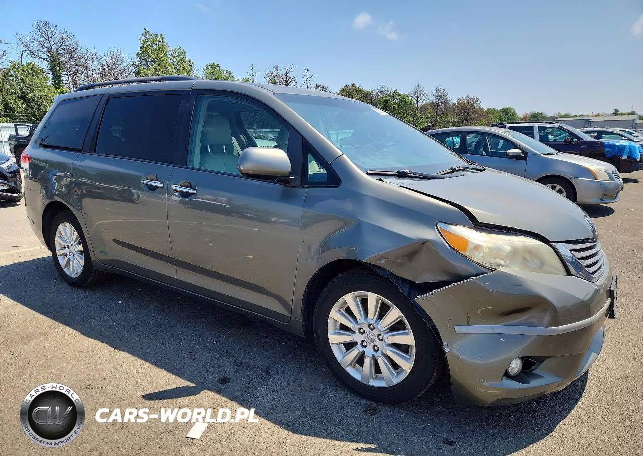 2011 Toyota Sienna Xle 7-Passenger VIN:5TDDK3DC2BS010014 - 4