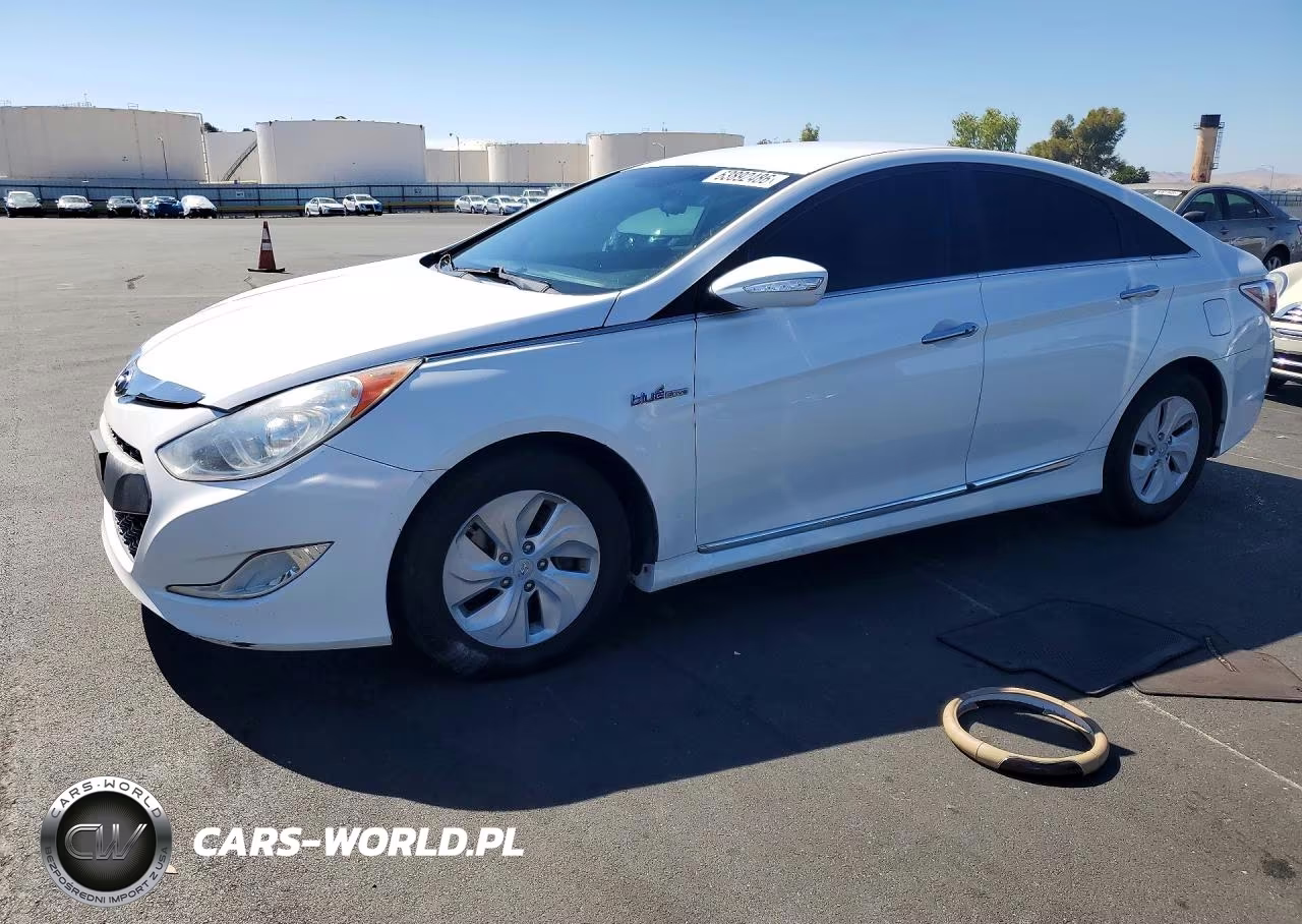 2015 Hyundai Sonata Hybrid Base – zdjęcie 1 z 12
