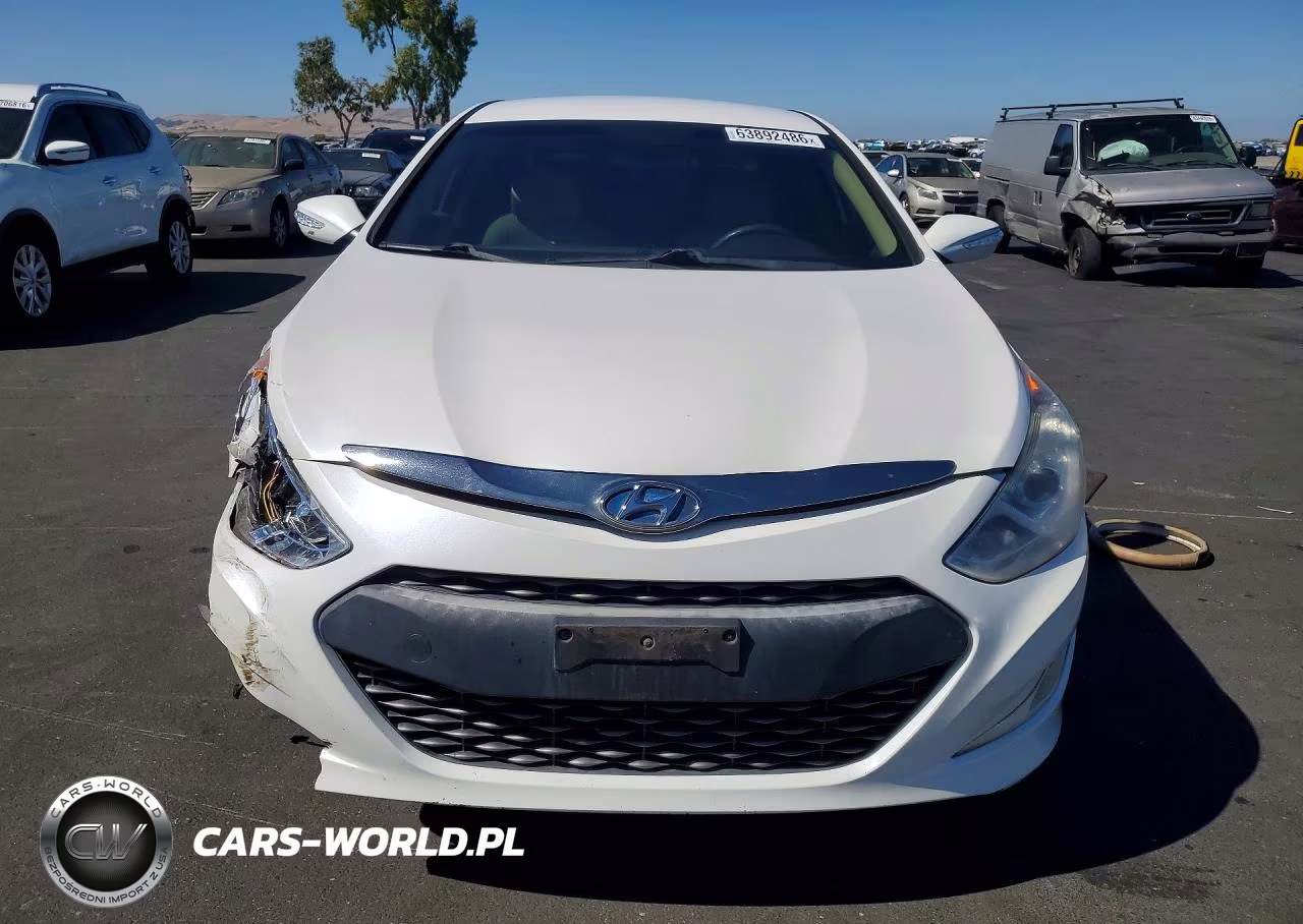 2015 Hyundai Sonata Hybrid Base VIN:KMHEC4A42FA137901 - 5