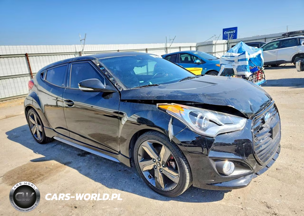 2015 Hyundai Veloster Turbo VIN:KMHTC6AE5FU225884 - 4