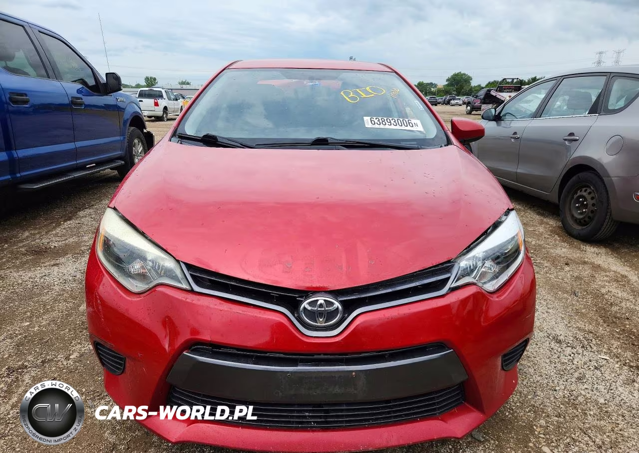 2015 Toyota Corolla Le VIN:2T1BURHE2FC250422 - 5