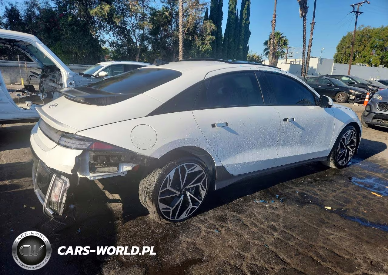 2025 Hyundai Ioniq 6 Limited VIN:KMHM54AA6SA096078 - 3