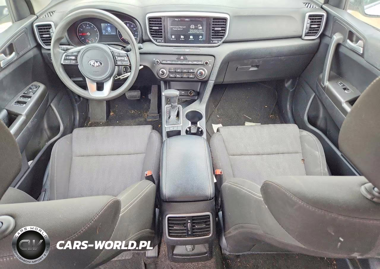 2020 Kia Sportage Lx VIN:KNDPM3AC4L7812247 - 8