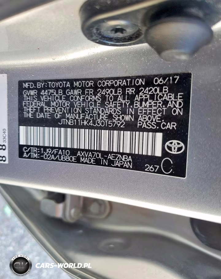 2018 Toyota Camry Le VIN:JTNB11HK4J3015792 - 13