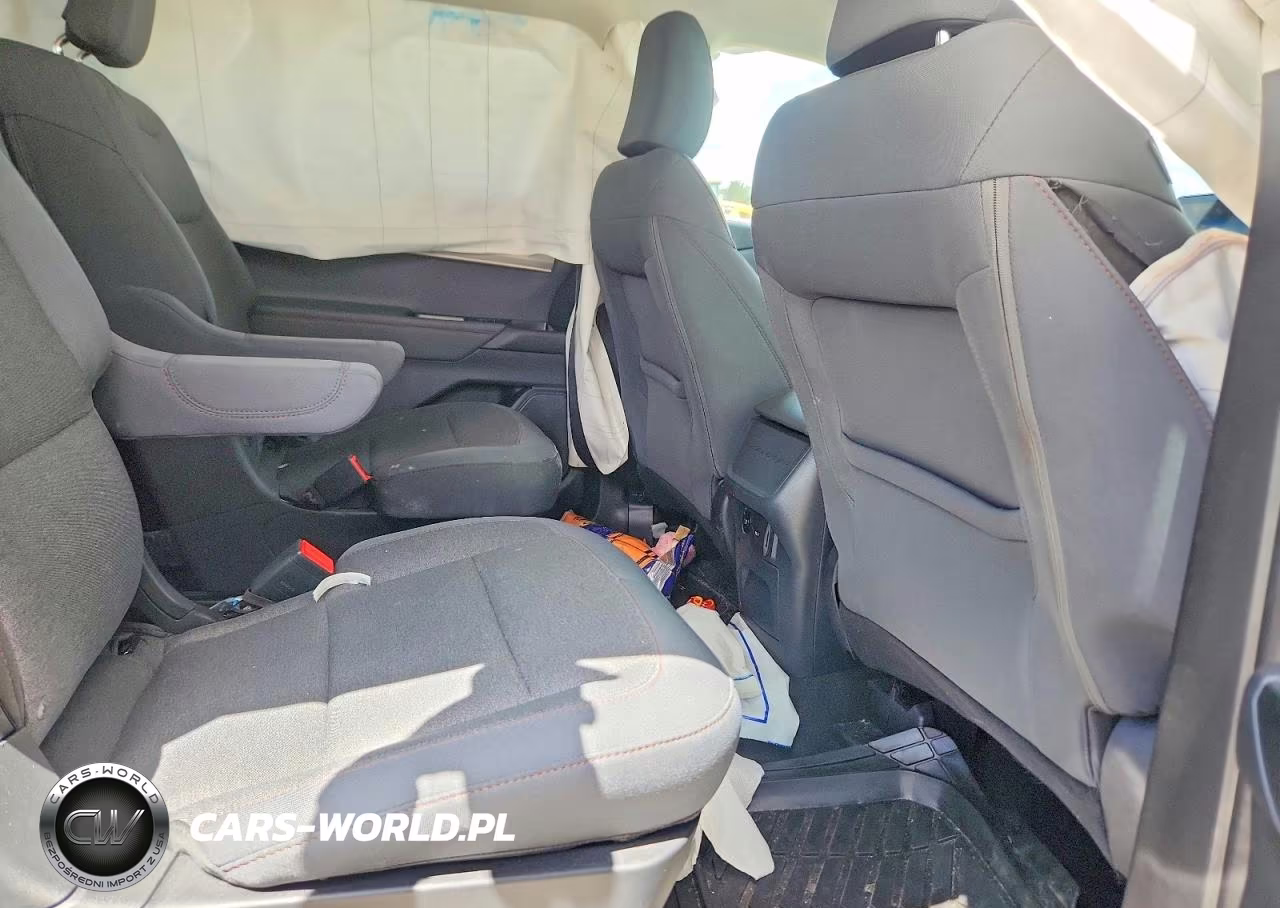 2025 Ford Explorer Active VIN:1FMUK7DH8SGC68238 - 11
