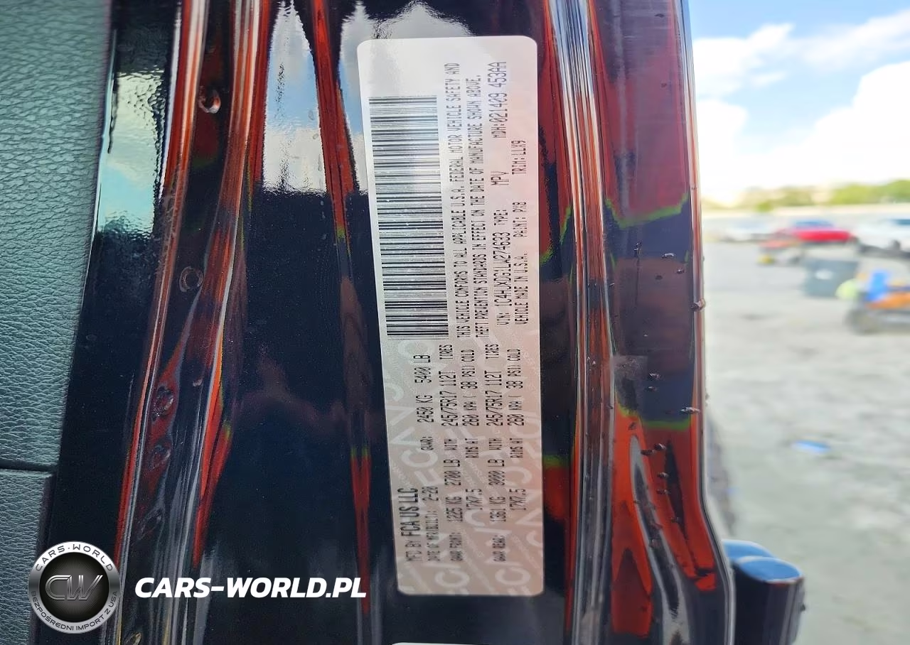 2020 Jeep Wrangler Unlimited Sport VIN:1C4HJXDG1LW274633 - 13