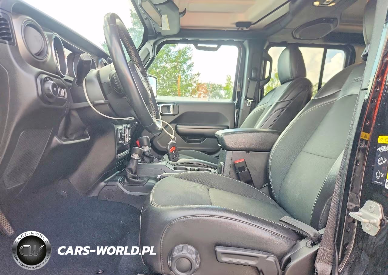 2020 Jeep Wrangler Unlimited Sport VIN:1C4HJXDG1LW274633 - 7