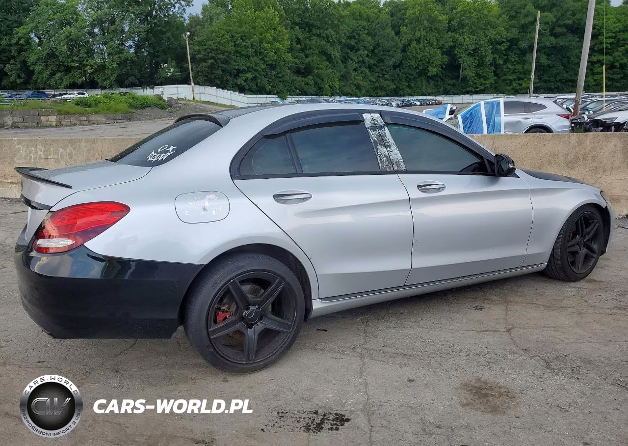 2016 Mercedes-Benz C 300 4Matic VIN:WDDWF4KB1GR151438 - 3