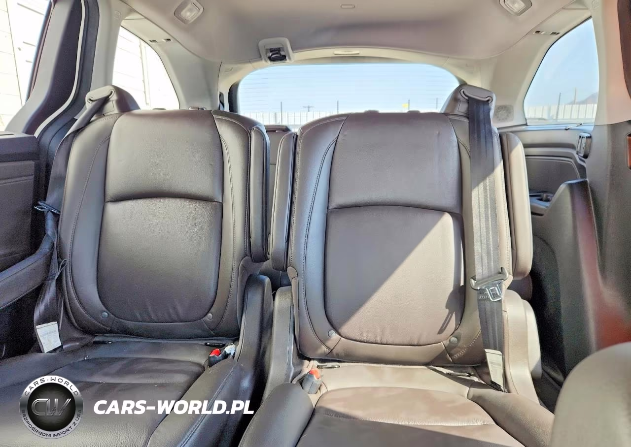 2019 Honda Odyssey Elite VIN:5FNRL6H96KB119213 - 10