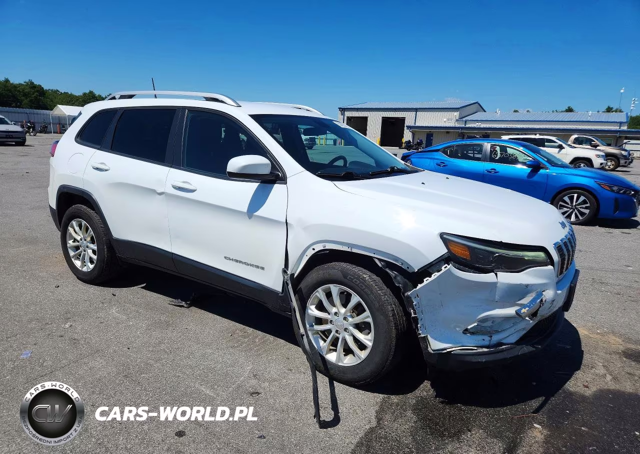 2020 Jeep Cherokee Latitude VIN:1C4PJMCB8LD564427 - 4