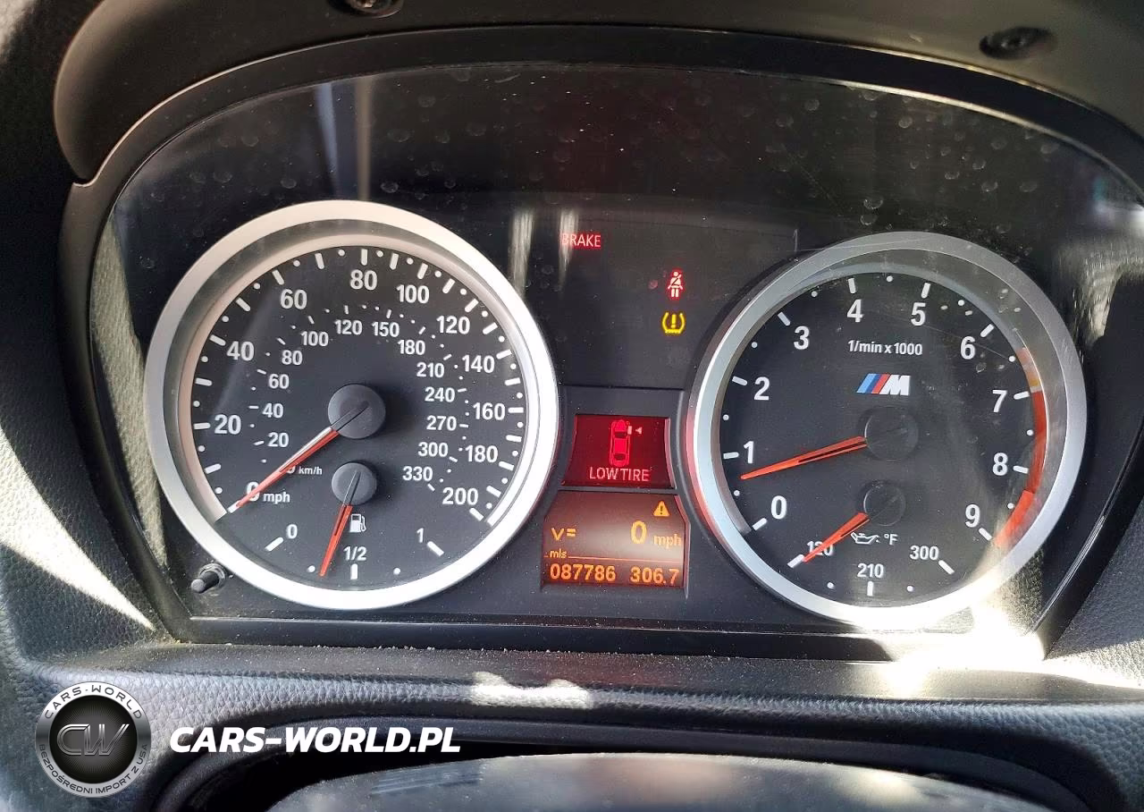 2011 BMW M3 VIN:WBSDX9C55BE399138 - 9