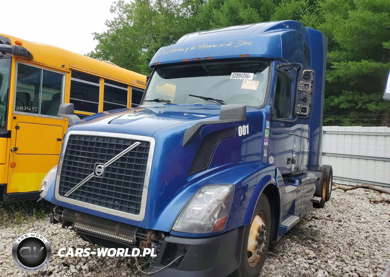 2013 Volvo Vnl Semi Truck