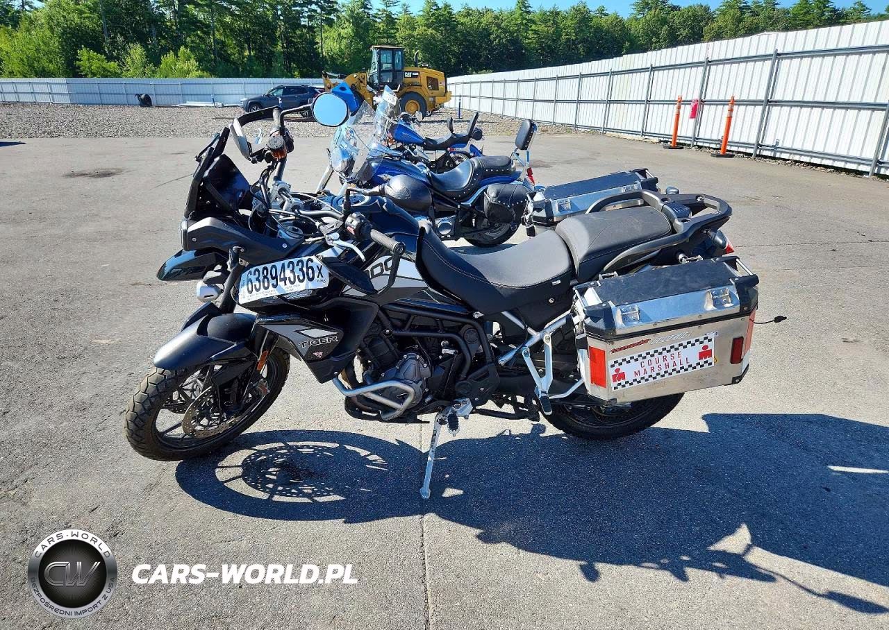 2020 Triumph Motorcycle Tiger 900 Gt VIN:SMTE62DF8LTAB0163 - 3