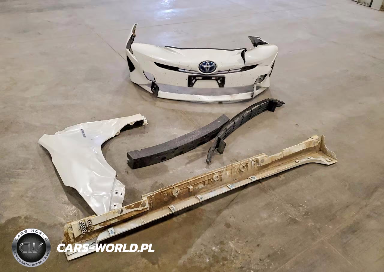 2018 Toyota Prius Two VIN:JTDKBRFU6J3065291 - 12