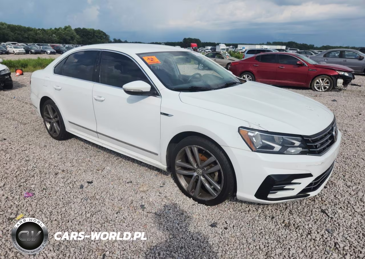 2017 Volkswagen Passat R-Line VIN:1VWDT7A34HC035416 - 4
