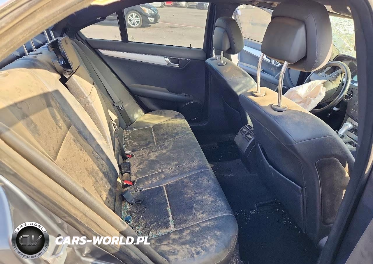 2009 Mercedes-Benz C 300 VIN:WDDGF54X09F208493 - 10