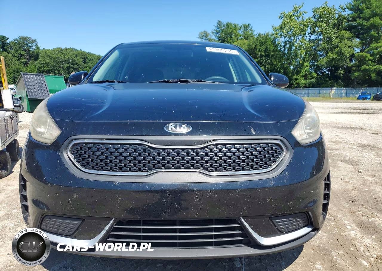2018 Kia Niro Fe VIN:KNDCB3LC3J5118420 - 5