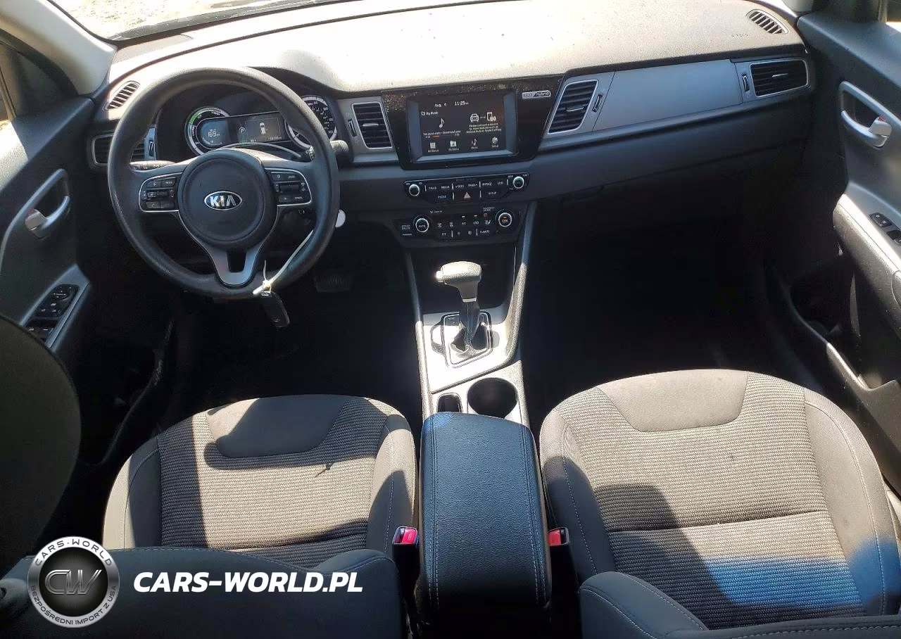 2018 Kia Niro Fe VIN:KNDCB3LC3J5118420 - 8