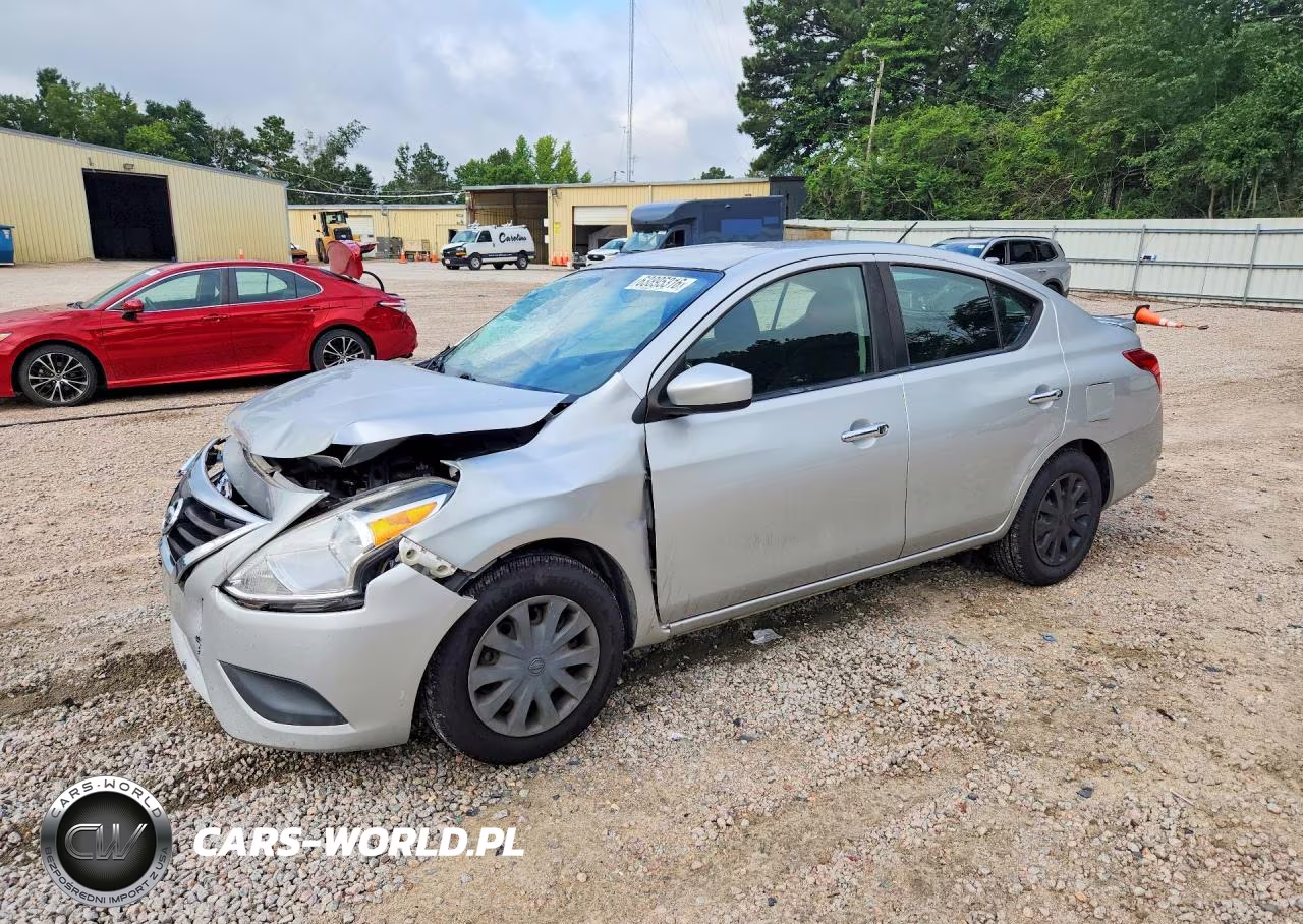2016 Nissan Versa 1.6 Sv
