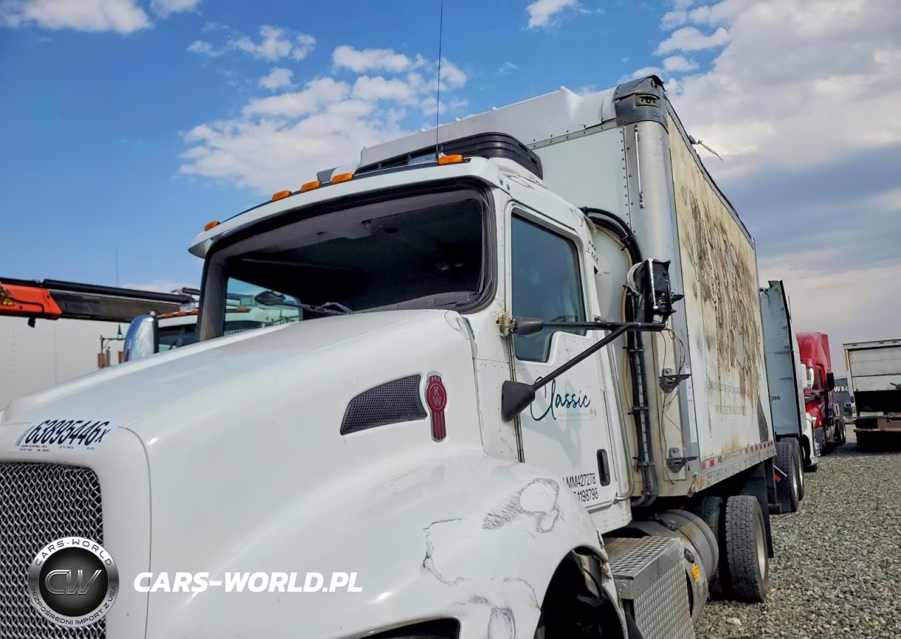 2021 Kenworth T300 Refrigerated Box Truck VIN:2NKHHM6XXMM427278 - 12
